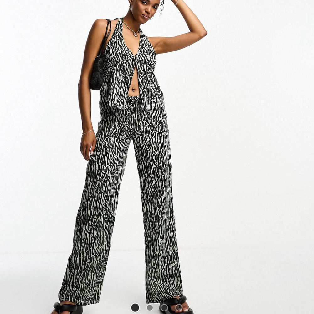 Pull and bear beach set